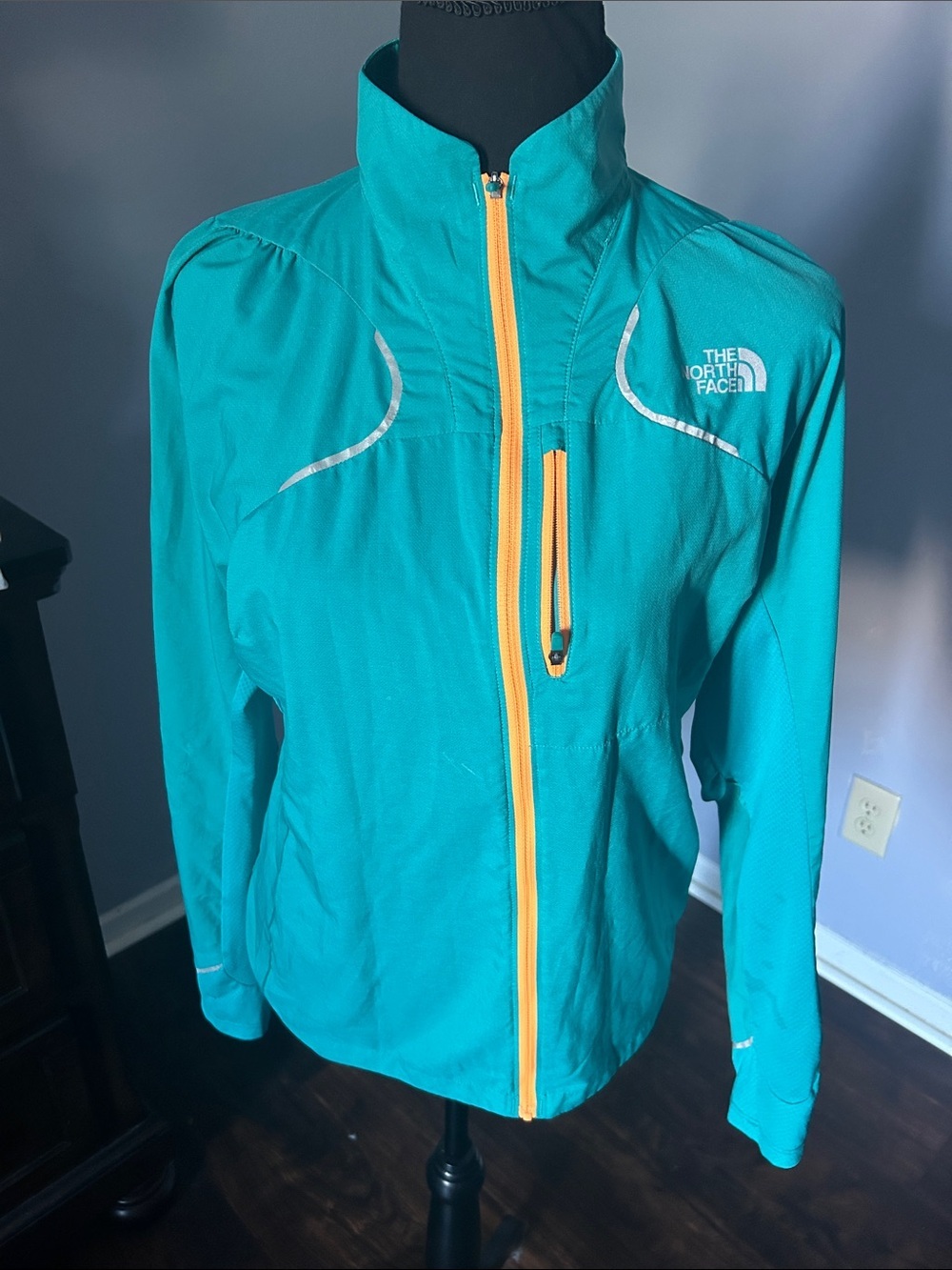 The North Face Women's Teal Utility Jacket with Yellow Zip Size Small